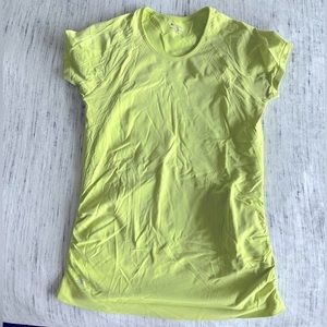 Athleta Sports Shirt